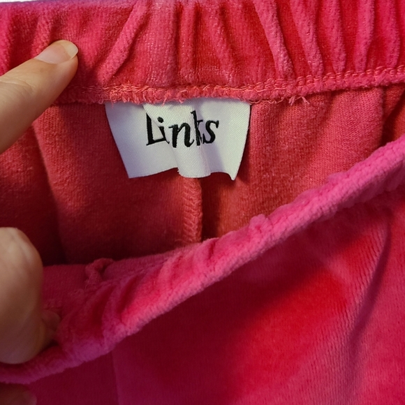 Hot Pink Velvety 2pc Set w/ Sparkly Snowflakes by Links - Picture 10 of 12